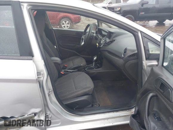2019 Ford Fiesta SE with VIN 3FADP4EJ5KM137818, listed as a IAAI auction lot 42005468 with 110,560 mi miles and . Bid and sale history available at DreamBid. Image 5.