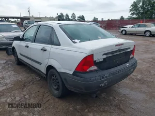 2000 Ford Focus LX с VIN 1FAFP33P0YW295695, выставлен на аукционе IAAI как лот 42467784 с пробегом 159 822 миль миль и . История ставок и продаж доступна на DreamBid. Изображение 3.