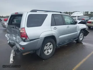 2004 Toyota 4Runner SR5 with VIN JTEZU14R640027277, listed as a IAAI auction lot 41833546 with 255,601 mi miles. Bid and sale history available at carsss.com. Image 4.
