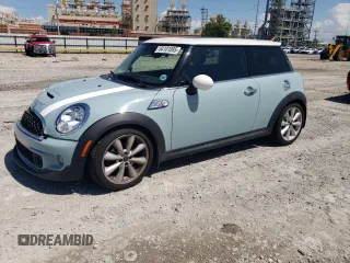 2013 MINI Hardtop S с VIN WMWSV3C56DT478864, выставлен на аукционе Copart как лот 64101095 с пробегом 55 059 миль миль и Списание • Salvage title. История ставок и продаж доступна на DreamBid. Изображение 1.