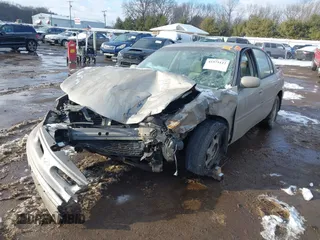 1998 Oldsmobile Cutlass GL z VIN 1G3NB52M9W6300607, wystawiony jako IAAI lot #41575122 z przebiegiem Nie podano mil oraz . Historia ofert i sprzedaży dostępna na DreamBid. Obrazek 6.