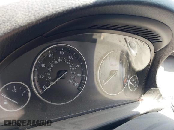 2012 BMW 5 Series 528i z VIN WBAXG5C58CDX02771, wystawiony jako IAAI lot #42426252 z przebiegiem Nie podano mil oraz . Historia ofert i sprzedaży dostępna na DreamBid. Obrazek 7.