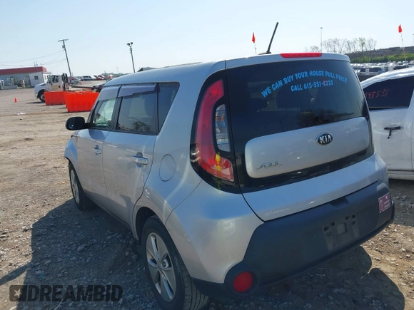2015 Kia Soul with VIN KNDJN2A24F7793515, listed as a IAAI auction lot 41921297 with 111,967 mi miles. Bid and sale history available at carsss.com. Image 3.