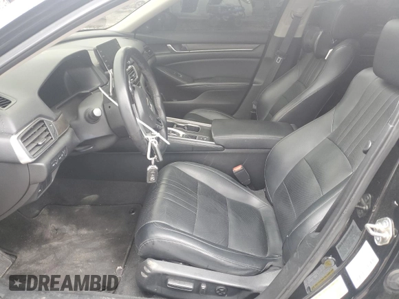 2018 Honda Accord Touring z VIN 1HGCV2F95JA029717, wystawiony jako Copart lot #56161585 z przebiegiem 128 576 mil mil oraz Szkoda całkowita • Salvage title. Historia ofert i sprzedaży dostępna na DreamBid. Obrazek 7.