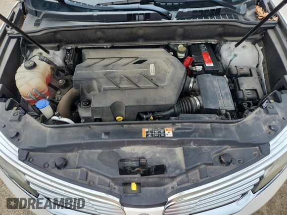 2016 Lincoln MKX Reserve with VIN 2LMTJ8LP8GBL51894, listed as a Copart auction lot 62332935 with 101,551 mi miles and Clean title. Bid and sale history available at DreamBid. Image 12.