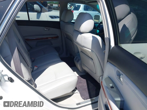 2007 Lexus RX 350 z VIN 2T2GK31UX7C018836, wystawiony jako IAAI lot #42237775 z przebiegiem 182 114 mil mil oraz . Historia ofert i sprzedaży dostępna na DreamBid. Obrazek 8.