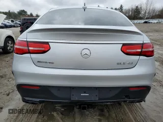2019 Mercedes-Benz GLE 43 AMG z VIN 4JGED6EB5KA152100, wystawiony jako Copart lot #52577615 z przebiegiem 8 333 mil mil oraz Szkoda całkowita • Salvage title. Historia ofert i sprzedaży dostępna na DreamBid. Obrazek 6.