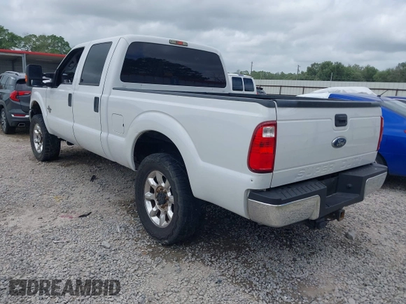 2014 Ford Super Duty F-250 SRW XL with VIN 1FT7W2BT5EEA34333, listed as a IAAI auction lot 41904055 with 200,348 mi miles. Bid and sale history available at carsss.com. Image 3.