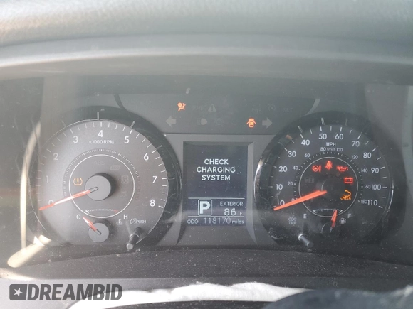 2017 Toyota Sienna LE Auto Access Seat with VIN 5TDKZ3DC9HS819666, listed as a Copart auction lot 89017475 with 118,170 mi miles and Salvage Title. Bid and sale history available at carsss.com. Image 9.
