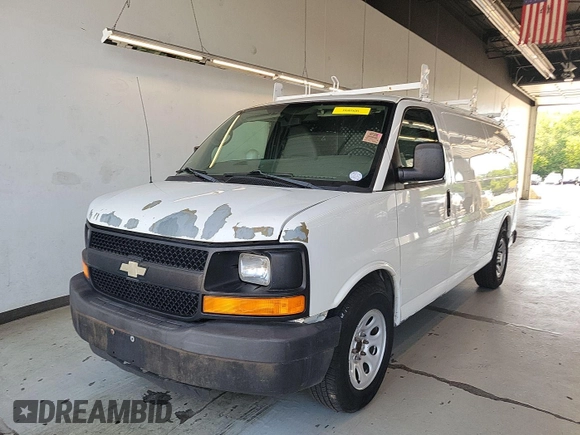 2012 Chevrolet Express Cargo z VIN 1GCSGAFX1C1148431, wystawiony jako IAAI lot #42613587 z przebiegiem 207 299 mil mil oraz . Historia ofert i sprzedaży dostępna na DreamBid. Obrazek 16.