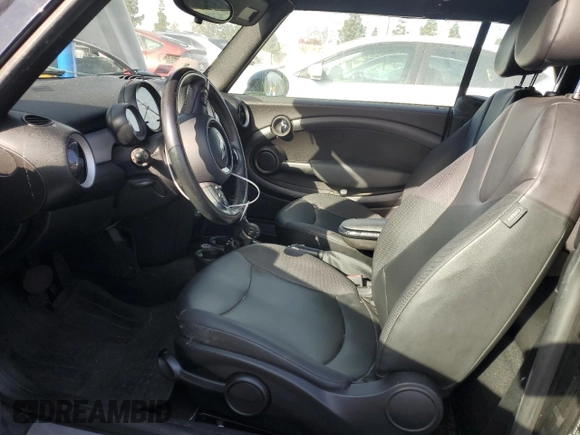 2012 MINI Convertible with VIN WMWZN3C59CT135270, listed as a Copart auction lot 48468785 with 81,726 mi miles and Clean Title. Bid and sale history available at DreamBid. Image 7.