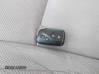 2010 Lexus ES 330 with VIN JTHBK1EG2A2357036, listed as a IAAI auction lot 41319454 with Not Provided miles and . Bid and sale history available at DreamBid. Image 11.