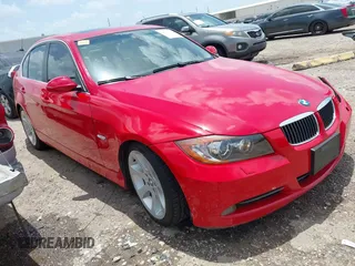 2006 BMW 3 Series 330i with VIN WBAVB33506KS36618, listed as a IAAI auction lot 42527037 with 148,128 mi miles and . Bid and sale history available at DreamBid. Image 1.
