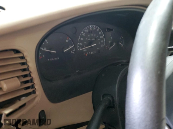 2000 Ford Ranger XL with VIN 1FTYR14V5YTB23811, listed as a Copart auction lot 45396975 with Not Provided miles and Clean Title. Bid and sale history available at carsss.com. Image 9.