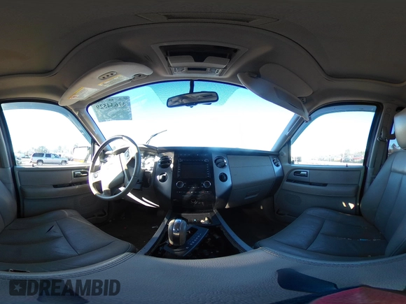 2012 Ford Expedition Limited с VIN 1FMJU2A54CEF54983, выставлен на аукционе IAAI как лот 41634529 с пробегом 187 766 миль миль и . История ставок и продаж доступна на DreamBid. Изображение 18.