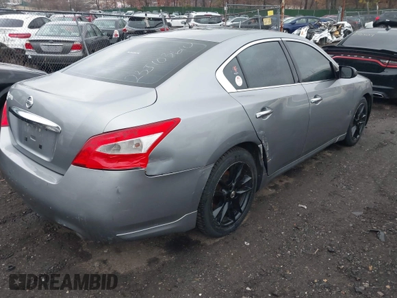 2009 Nissan Maxima SV with VIN 1N4AA51E89C825407, listed as a IAAI auction lot 41865529 with Not Provided miles and . Bid and sale history available at DreamBid. Image 4.