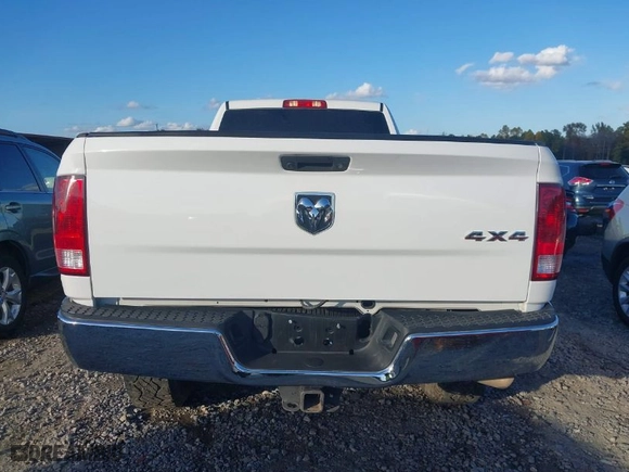 2018 Ram 2500 Tradesman with VIN 3C6UR5HJ2JG150262, listed as a IAAI auction lot 40723556 with 63,080 mi miles. Bid and sale history available at carsss.com. Image 16.