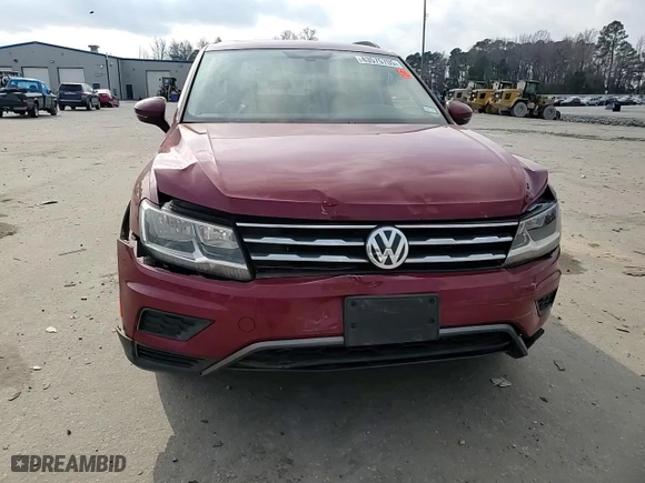 2020 Volkswagen Tiguan SE with VIN 3VV3B7AX3LM019091, listed as a Copart auction lot 43575705 with 135,578 mi miles and Salvage Title. Bid and sale history available at carsss.com. Image 11.