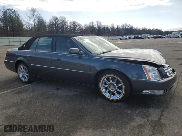 2010 Cadillac DTS w/1SC with VIN 1G6KD5EY6AU133836, listed as a Copart auction lot 46990655 with 112,195 mi miles and Salvage Title. Bid and sale history available at carsss.com. Image 4.