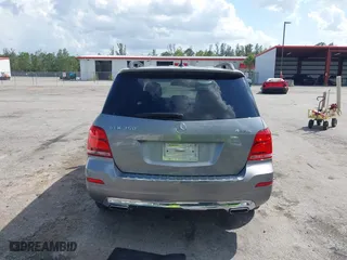 2015 Mercedes-Benz GLK-Class GLK 350 with VIN WDCGG8JB9FG360676, listed as a IAAI auction lot 41918582 with 149,911 mi miles. Bid and sale history available at carsss.com. Image 16.