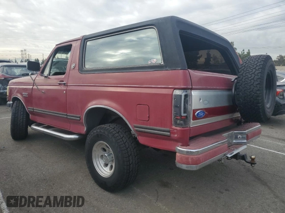 1991 Ford Bronco Custom with VIN 1FMEU15H0MLA44126, listed as a Copart auction lot 82401324 with 79,550 mi miles and Salvage Title. Bid and sale history available at DreamBid. Image 2.