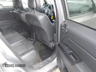 2016 Jeep Patriot Sport with VIN 1C4NJRBB8GD647299, listed as a IAAI auction lot 41673086 with 95,321 mi miles and . Bid and sale history available at DreamBid. Image 8.