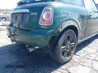 2013 MINI Hardtop with VIN WMWSU3C58DT545046, listed as a IAAI auction lot 42665896 with 60,973 mi miles and . Bid and sale history available at DreamBid. Image 6.