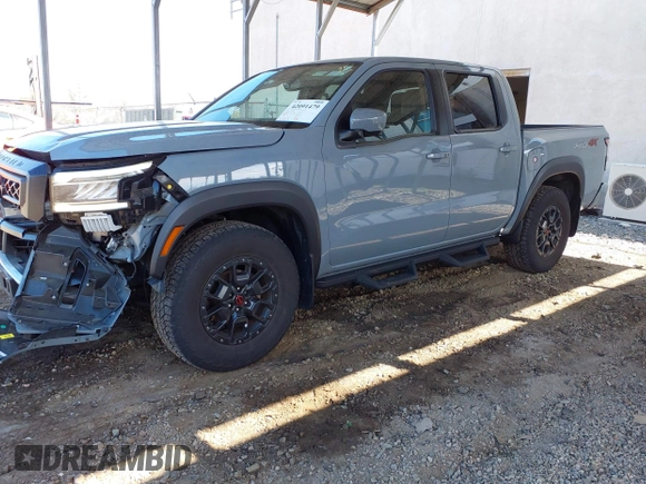 2022 Nissan Frontier SV z VIN 1N6ED1EK5NN685565, wystawiony jako IAAI lot #42091479 z przebiegiem 61 914 mil mil oraz . Historia ofert i sprzedaży dostępna na DreamBid. Obrazek 18.