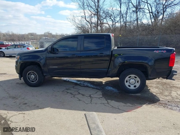 2018 Chevrolet Colorado 4WD Work Truck with VIN 1GCGTBEN2J1101865, listed as a IAAI auction lot 41543479 with 86,318 mi miles. Bid and sale history available at carsss.com. Image 15.