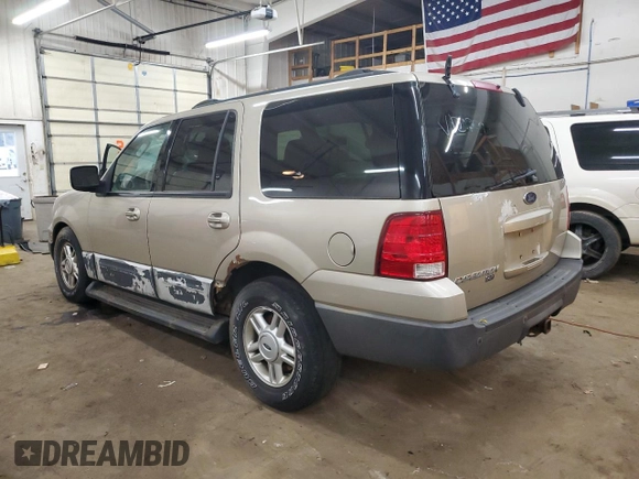2004 Ford Expedition Special Service with VIN 1FMPU16L14LA46818, listed as a Copart auction lot 87526395 with 123,687 mi miles and Clean Title. Bid and sale history available at carsss.com. Image 2.