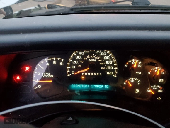 2006 Chevrolet Silverado 1500 Work Truck with VIN 3GCEK14X36G274018, listed as a Copart auction lot 82973644 with 178,029 mi miles and Salvage Title. Bid and sale history available at carsss.com. Image 9.