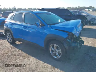 2022 Hyundai Kona SEL with VIN KM8K32AB4NU915165, listed as a IAAI auction lot 41678342 with 25,752 mi miles. Bid and sale history available at carsss.com. Image 1.