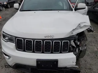 2018 Jeep Grand Cherokee Laredo E with VIN 1C4RJFAG1JC333634, listed as a Copart auction lot 51314685 with 112,613 mi miles and Salvage Title. Bid and sale history available at DreamBid. Image 12.