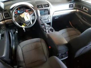 2018 Ford Explorer XLT with VIN 1FM5K8D88JGA56464, listed as a Copart auction lot 61979675 with 63,465 mi miles and Salvage title. Bid and sale history available at DreamBid. Image 8.