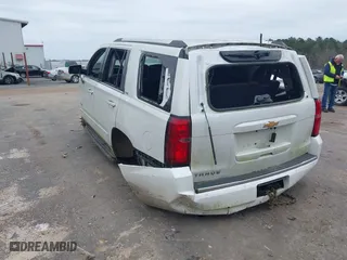 2016 Chevrolet Tahoe LTZ with VIN 1GNSKCKC3GR455725, listed as a IAAI auction lot 41575295 with 1 mi miles. Bid and sale history available at carsss.com. Image 3.