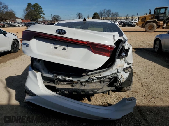 2021 Kia Forte FE with VIN 3KPF24AD6ME328078, listed as a Copart auction lot 47230145 with 83,997 mi miles and Salvage Title. Bid and sale history available at carsss.com. Image 6.