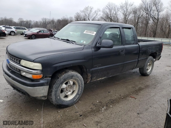 2002 Chevrolet Silverado 1500 LS with VIN 2GCEK19V021371008, listed as a Copart auction lot 46920055 with 153,594 mi miles and Salvage Title. Bid and sale history available at carsss.com. Image 1.