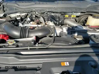 2018 Ford F-250 XL z VIN 1FT7W2BTXJEC04311, wystawiony jako Copart lot #81569515 z przebiegiem 84 086 mil mil oraz Szkoda całkowita • Salvage title. Historia ofert i sprzedaży dostępna na DreamBid. Obrazek 13.