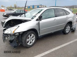 2004 Lexus RX with VIN 2T2HA31U74C002080, listed as a IAAI auction lot 41898801 with 177,432 mi miles. Bid and sale history available at carsss.com. Image 18.