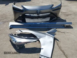 2021 Toyota Mirai XLE with VIN JTDAAAAAXMA002000, listed as a IAAI auction lot 42207752 with 33,017 mi miles and . Bid and sale history available at DreamBid. Image 12.