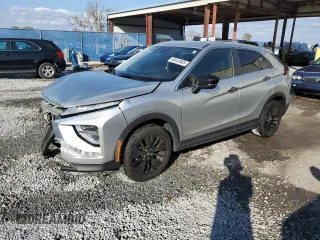 2022 Mitsubishi Eclipse Cross LE z VIN JA4ASVAA0NZ029675, wystawiony jako Copart lot #44443885 z przebiegiem 22 936 mil mil oraz Szkoda całkowita • Salvage title. Historia ofert i sprzedaży dostępna na DreamBid. Obrazek 1.