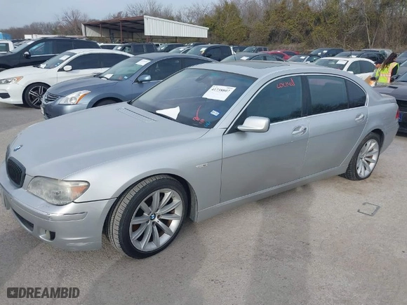 2007 BMW 7 Series 750Li with VIN WBAHN83597DT65335, listed as a IAAI auction lot 41738807 with 125,228 mi miles. Bid and sale history available at carsss.com. Image 2.