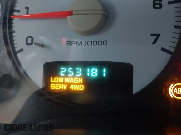 2004 Dodge Ram 2500 SLT with VIN 3D7KU28D04G103040, listed as a IAAI auction lot 42048102 with 253,181 mi miles. Bid and sale history available at carsss.com. Image 15.