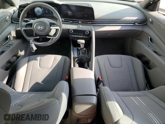 2025 Hyundai Elantra SEL Convenience with VIN KMHLS4DG3SU862593, listed as a Copart auction lot 55407335 with 13,935 mi miles and Clean Title. Bid and sale history available at DreamBid. Image 8.