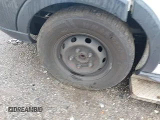 2017 Ford Transit Passenger XL с VIN 1FBZX2CM8HKA04024, выставлен на аукционе IAAI как лот 42264367 с пробегом 142 100 миль миль и . История ставок и продаж доступна на DreamBid. Изображение 12.