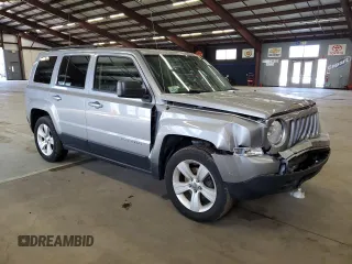 2015 Jeep Patriot Latitude with VIN 1C4NJPFB6FD430038, listed as a Copart auction lot 49212445 with 78,934 mi miles and Salvage Title. Bid and sale history available at DreamBid. Image 4.