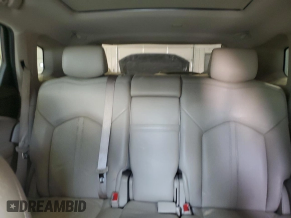 2015 Cadillac SRX Luxury Collection with VIN 3GYFNEE39FS574832, listed as a Copart auction lot 50303055 with 121,147 mi miles and Clean Title. Bid and sale history available at carsss.com. Image 10.