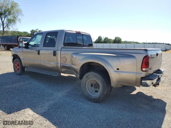 2004 Ford Super Duty F-350 DRW XL with VIN 1FTWW33PX4ED62638, listed as a Copart auction lot 54882264 with 47,344 mi miles and Salvage Title. Bid and sale history available at carsss.com. Image 2.