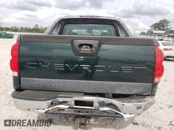 2004 Chevrolet Avalanche with VIN 3GNEC12T84G246572, listed as a Copart auction lot 51766735 with 352,309 mi miles and Salvage Title. Bid and sale history available at carsss.com. Image 6.
