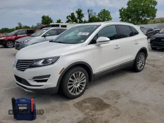 2016 Lincoln MKC Reserve with VIN 5LMCJ3C95GUJ04467, listed as a Copart auction lot 57037165 with 92,178 mi miles and Clean title. Bid and sale history available at DreamBid. Image 1.